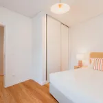 Mary Orange - No 232 1 - Stylish & Bright Two-bedroom Lägenhet