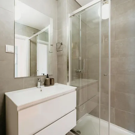 Mary Orange - No 232 1 - Stylish & Bright Two-bedroom Apartamento *
